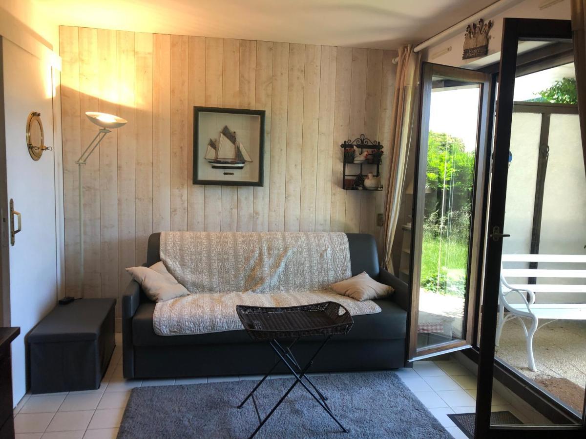 Studio En Rez De Jardin -"Le Petit Nid" A Trouville ภายนอก รูปภาพ